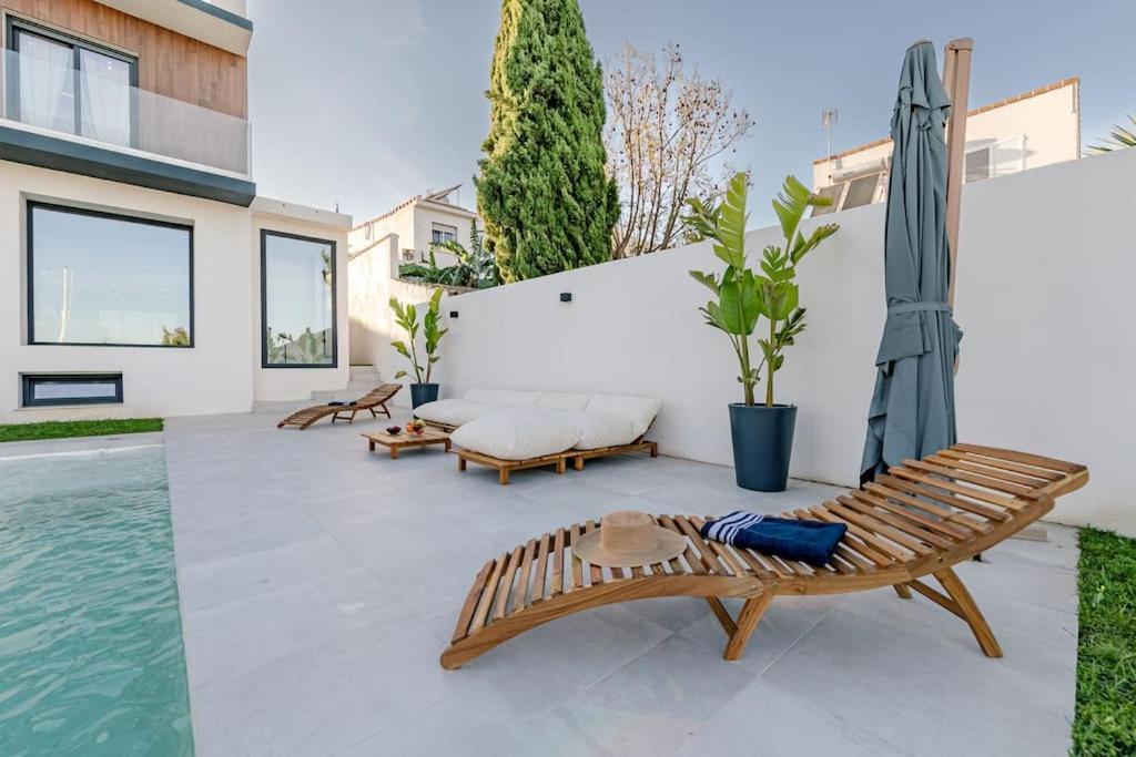 Villa Con Piscina Privada Gelves Екстериор снимка